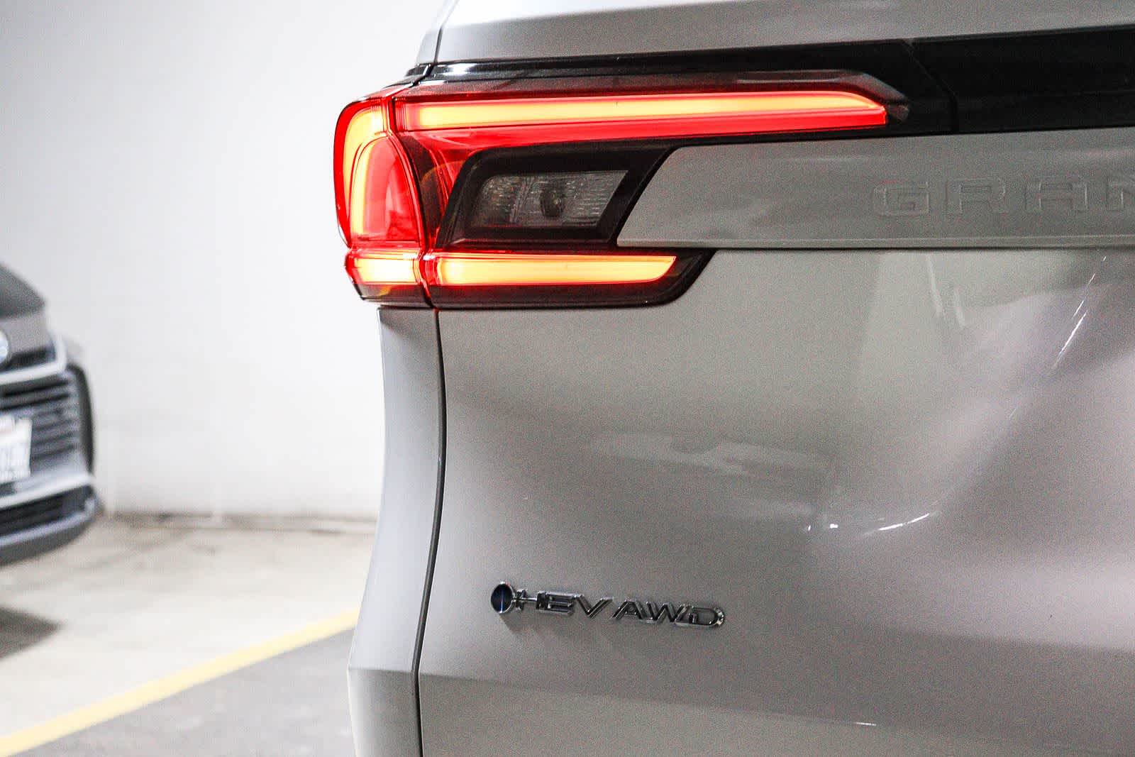 Toyota Grand Highlander Hybrid XLE 2025
