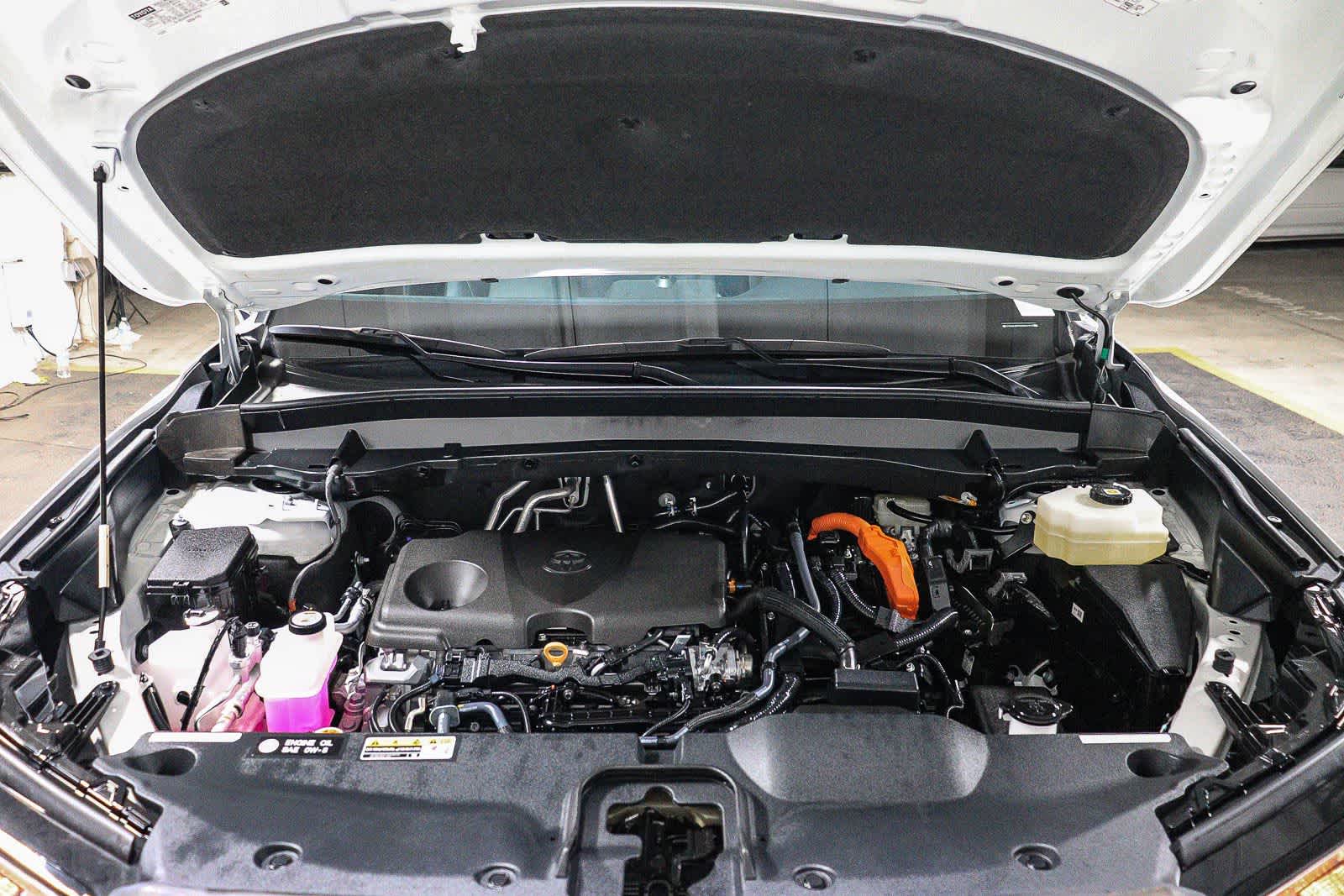 Toyota Grand Highlander Hybrid XLE 2025