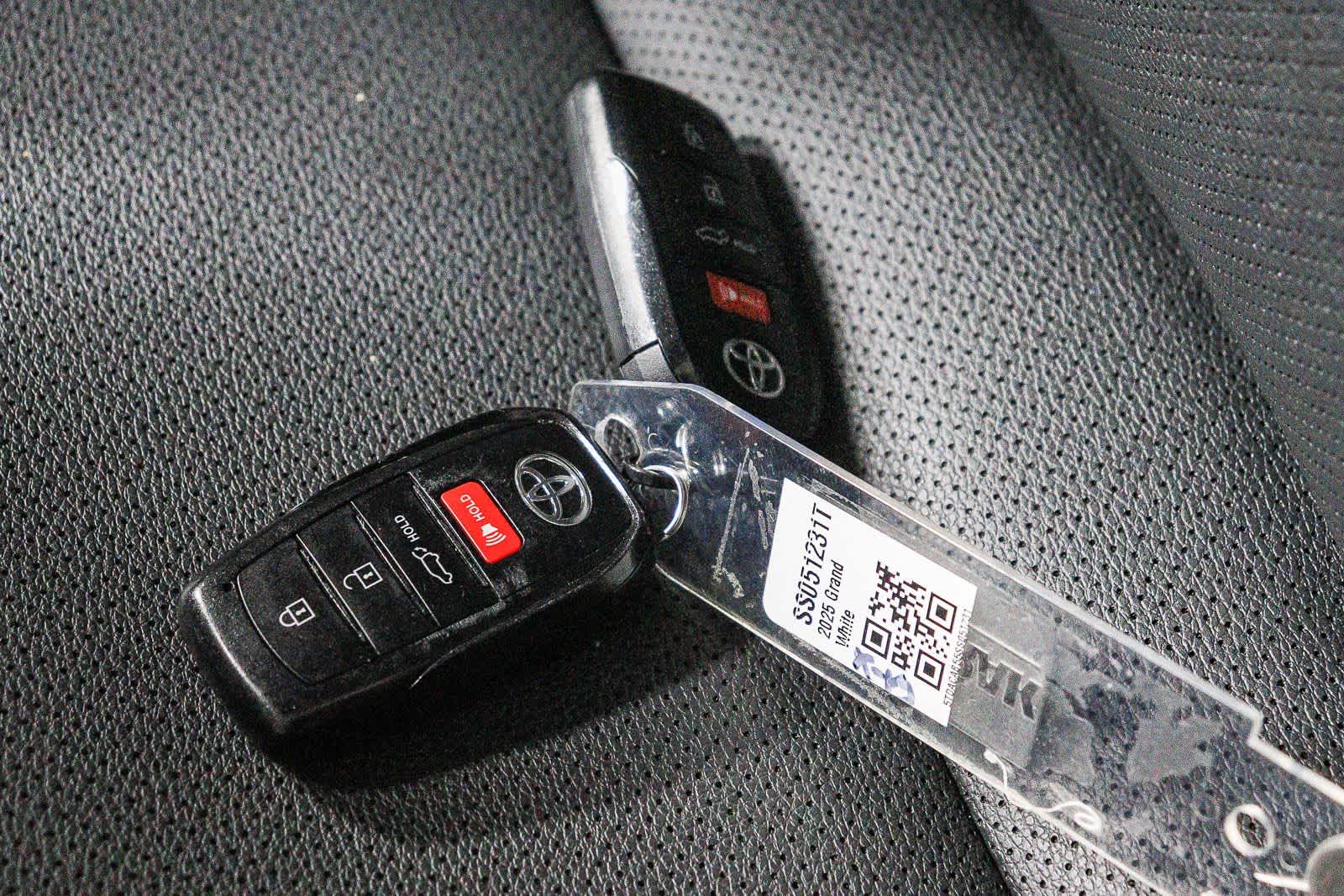Toyota Grand Highlander Hybrid XLE 2025