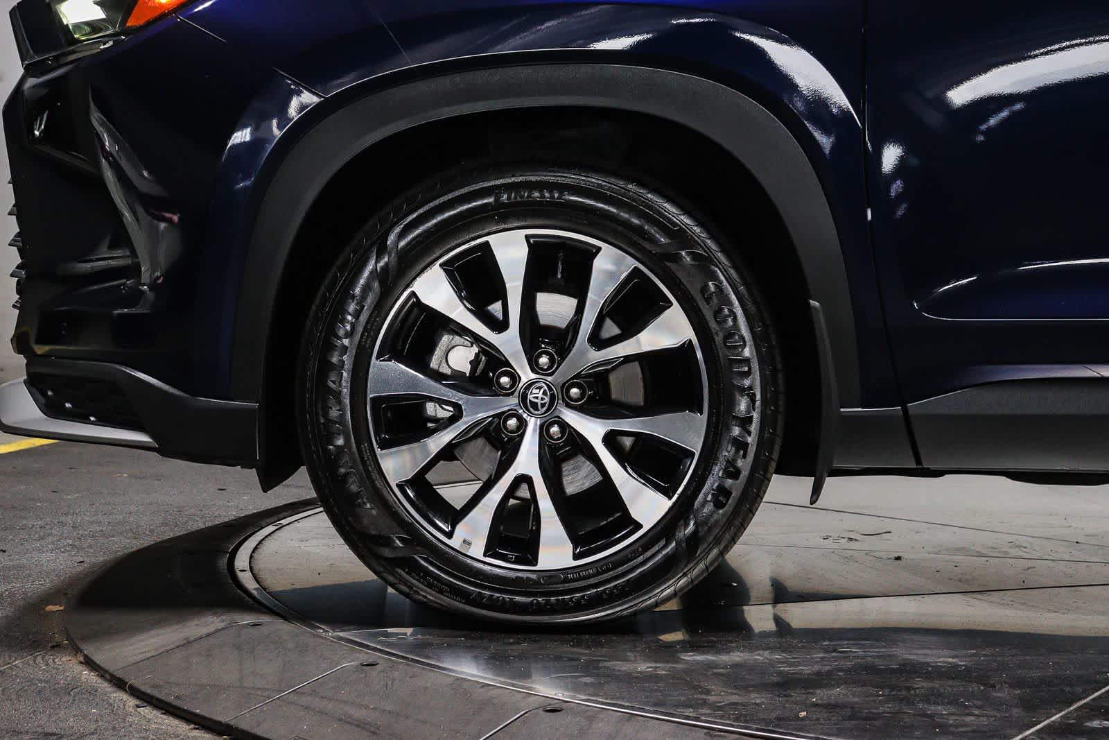 Toyota Grand Highlander Hybrid MAX Limited 2024