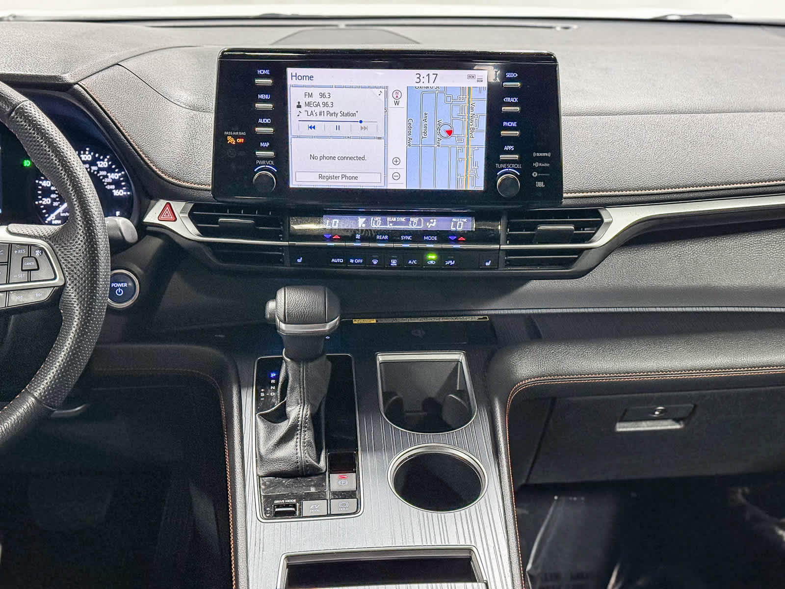Toyota Sienna XSE 2023