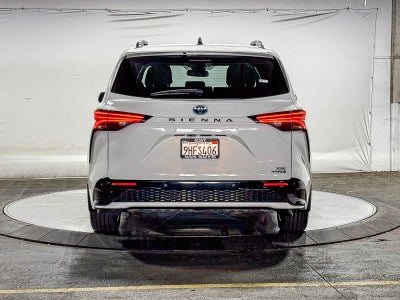 Toyota Sienna XSE 2023