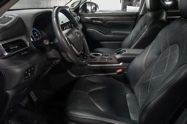 Toyota Highlander Hybrid Platinum 2023