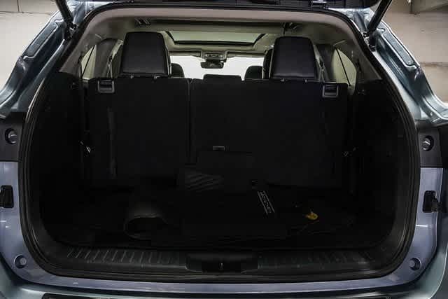 Toyota Highlander Hybrid Platinum 2023