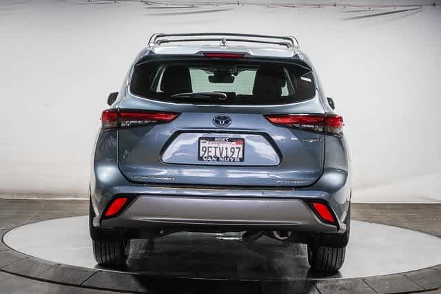 Toyota Highlander Hybrid Platinum 2023