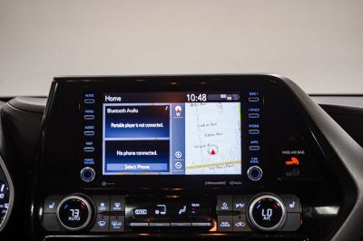 Toyota Highlander Hybrid XLE 2021