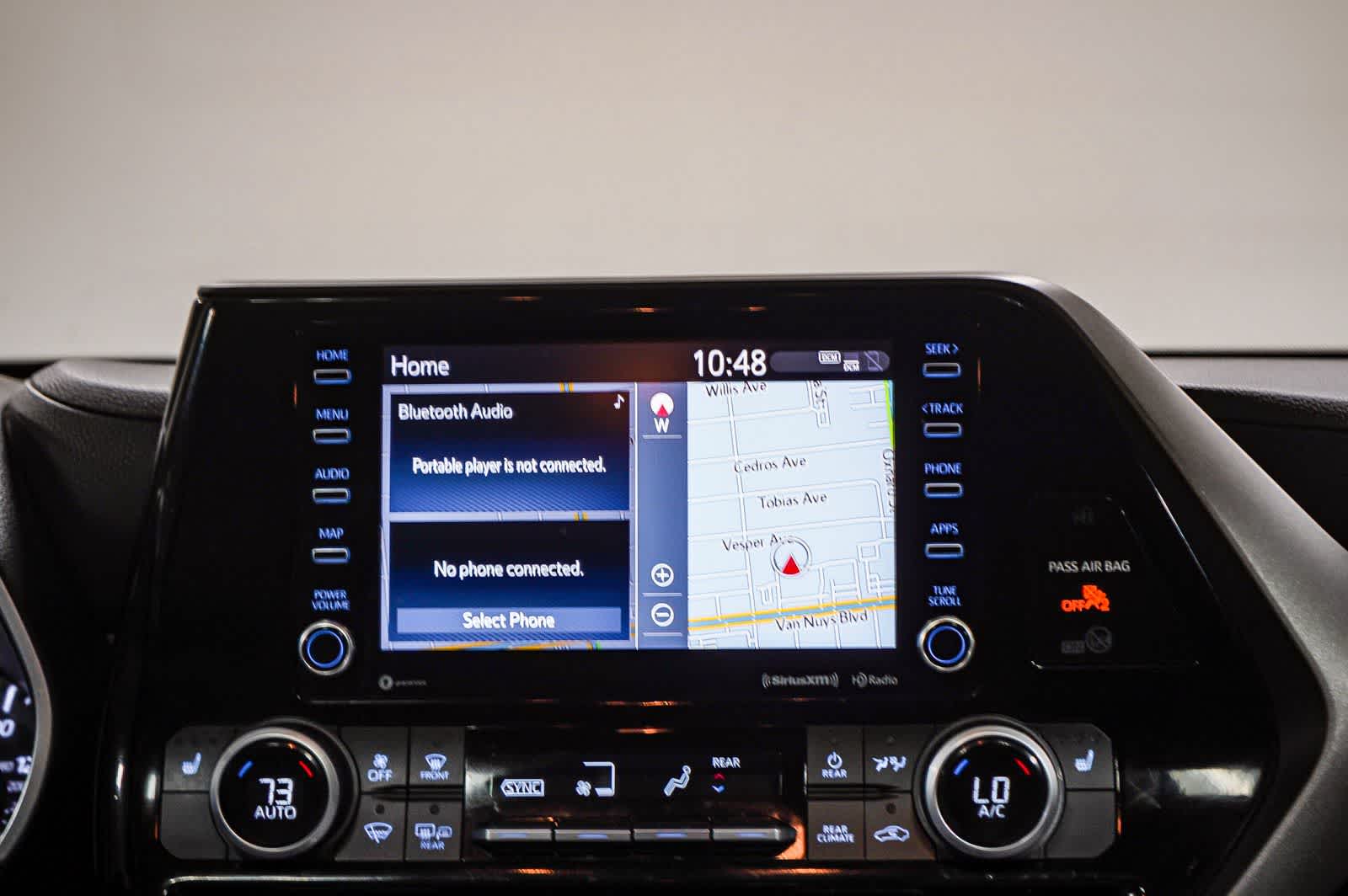 Toyota Highlander Hybrid XLE 2021