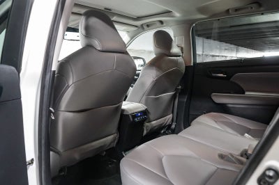 Toyota Highlander Hybrid XLE 2021