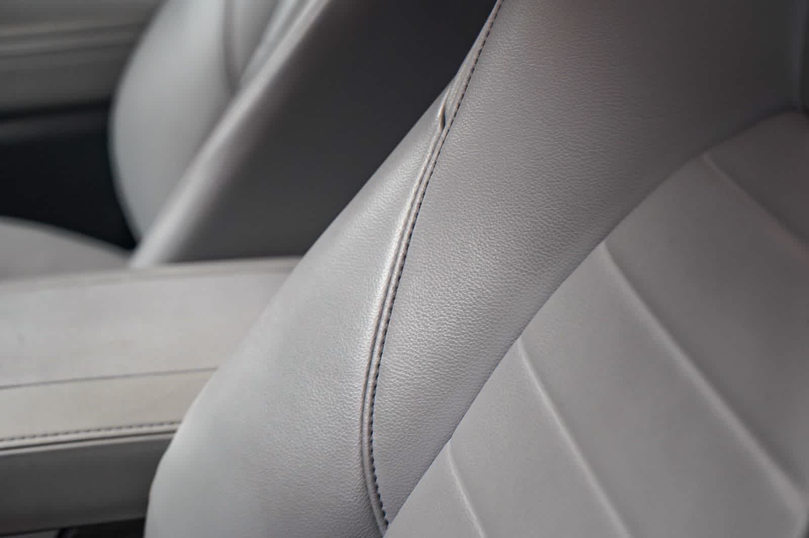 Toyota Highlander Hybrid XLE 2021