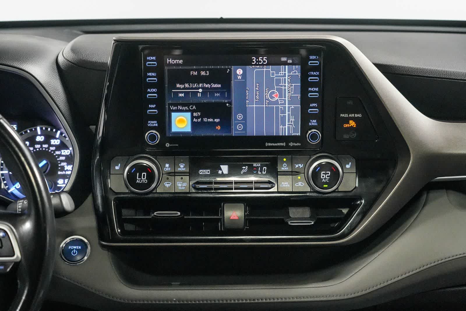 Toyota Highlander Hybrid XLE 2022