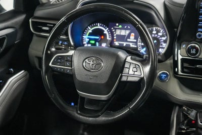 Toyota Highlander Hybrid XLE 2022