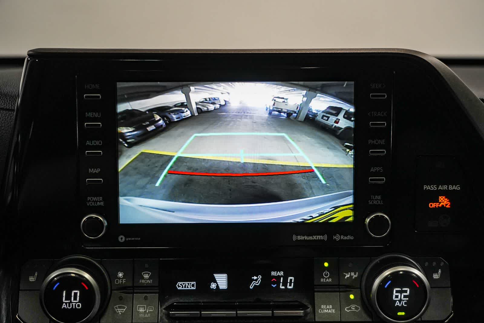 Toyota Highlander Hybrid XLE 2022