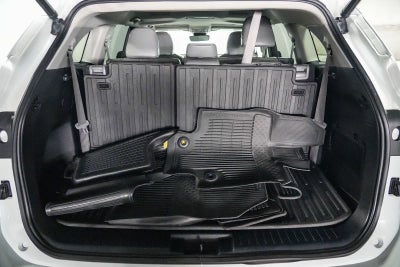 Toyota Highlander Hybrid XLE 2022