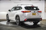 Toyota Highlander Hybrid XLE 2022