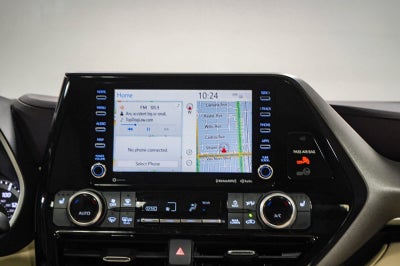 Toyota Highlander Hybrid XLE 2022