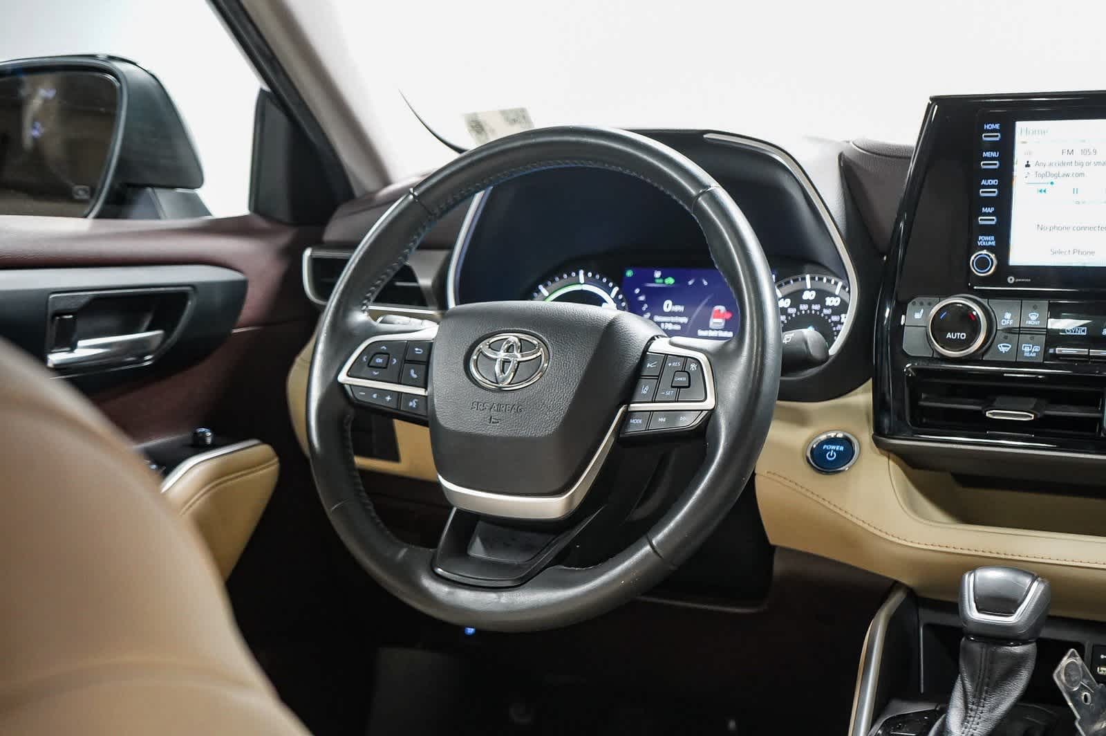 Toyota Highlander Hybrid XLE 2022