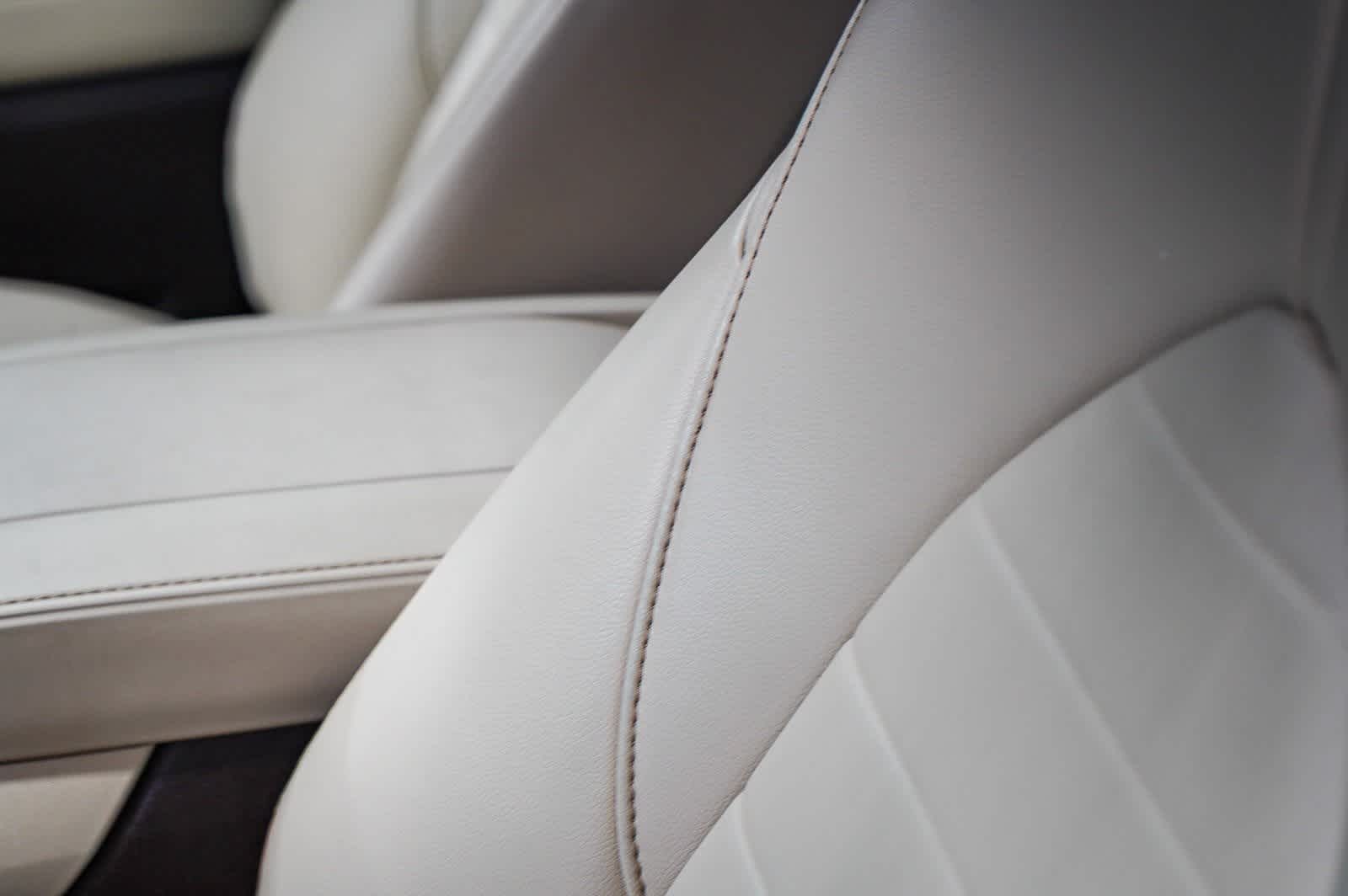 Toyota Highlander Hybrid XLE 2022