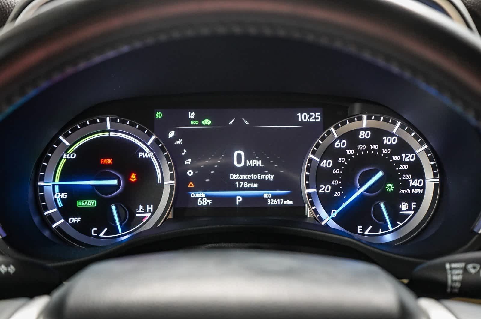 Toyota Highlander Hybrid XLE 2022