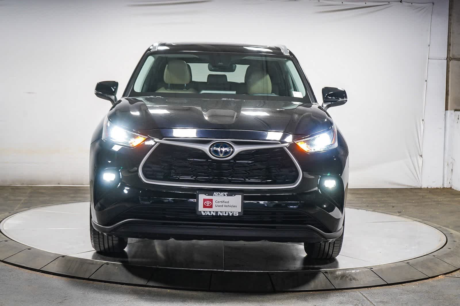Toyota Highlander Hybrid XLE 2022