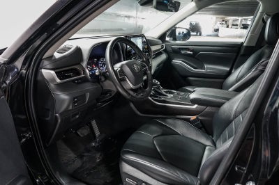 Toyota Highlander XLE 2022