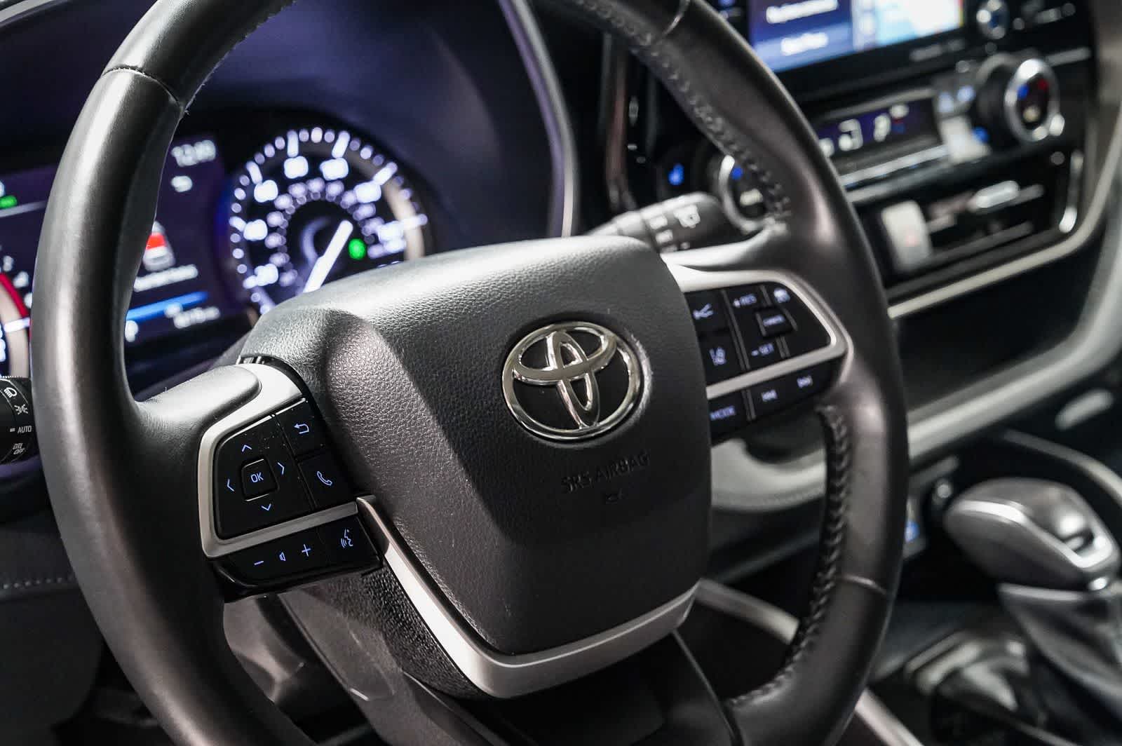 Toyota Highlander XLE 2022