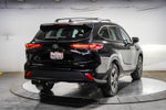 Toyota Highlander XLE 2022