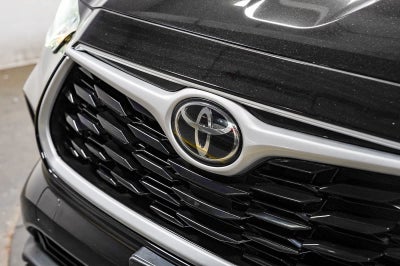 Toyota Highlander XLE 2022