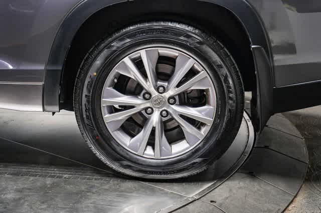 Toyota Highlander XLE 2015