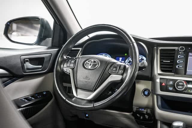 Toyota Highlander XLE 2015