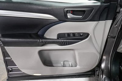 Toyota Highlander XLE 2015