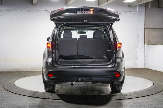 Toyota Highlander XLE 2015