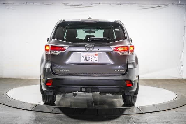 Toyota Highlander XLE 2015