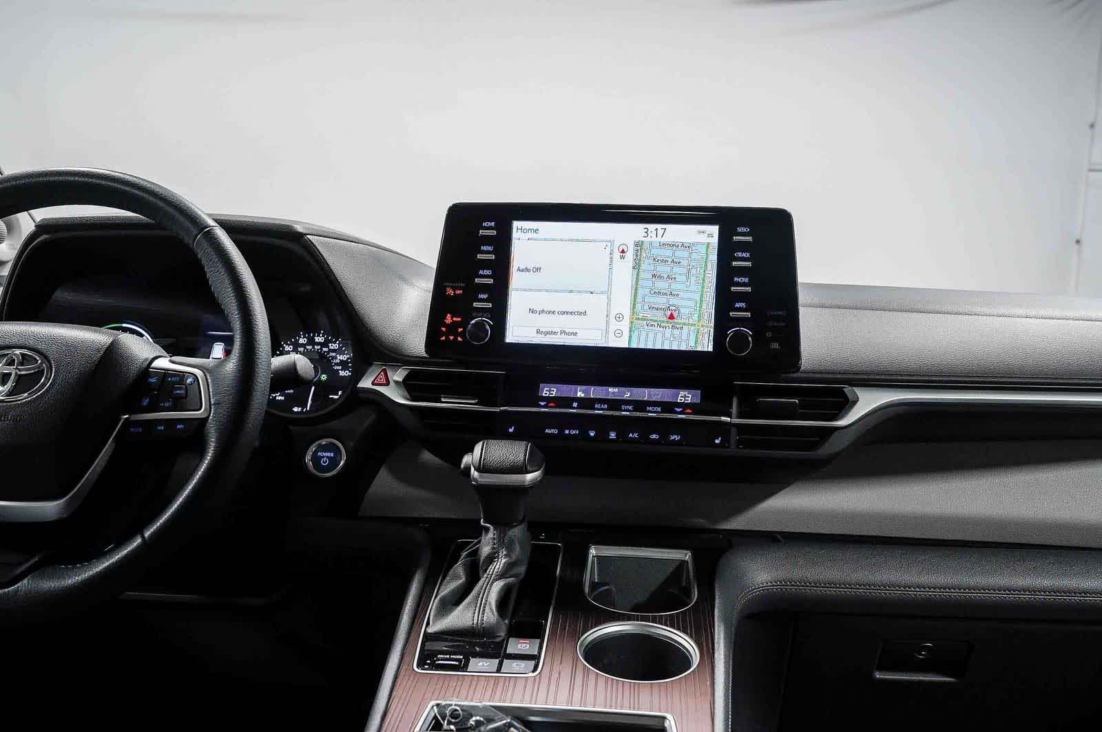 Toyota Sienna XLE 2023