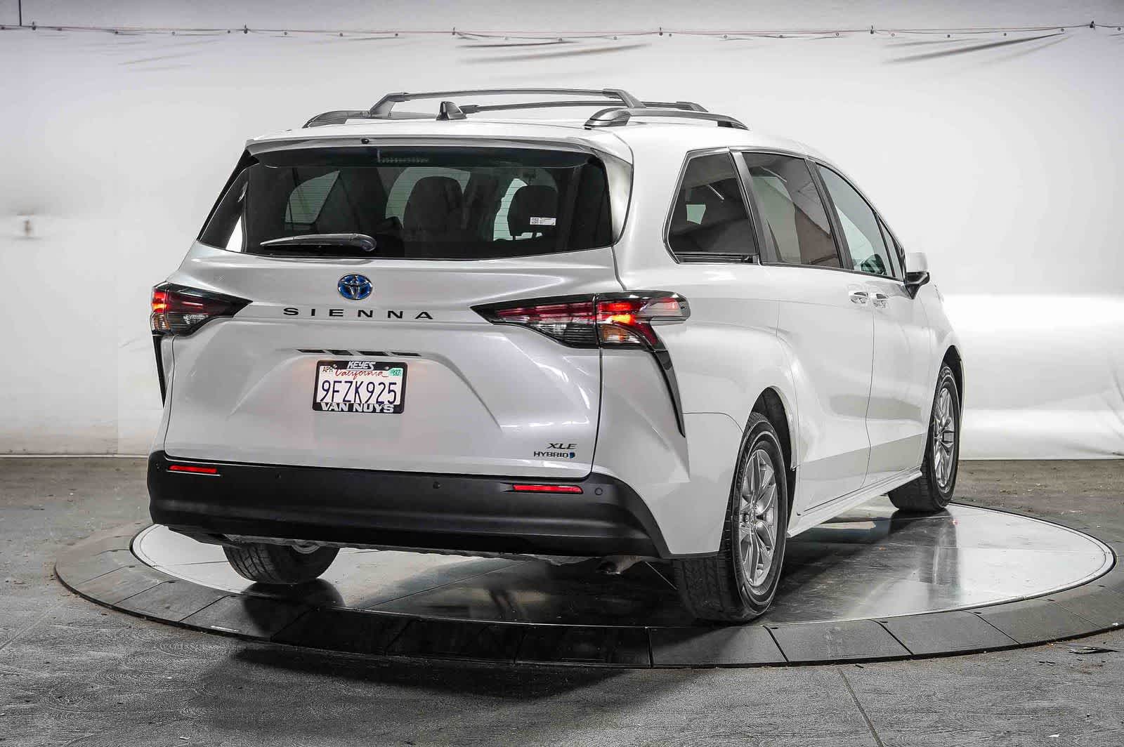 Toyota Sienna XLE 2023
