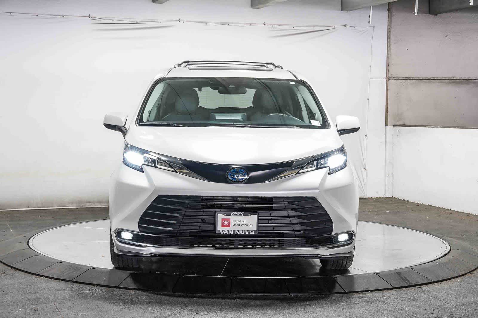 Toyota Sienna XLE 2023