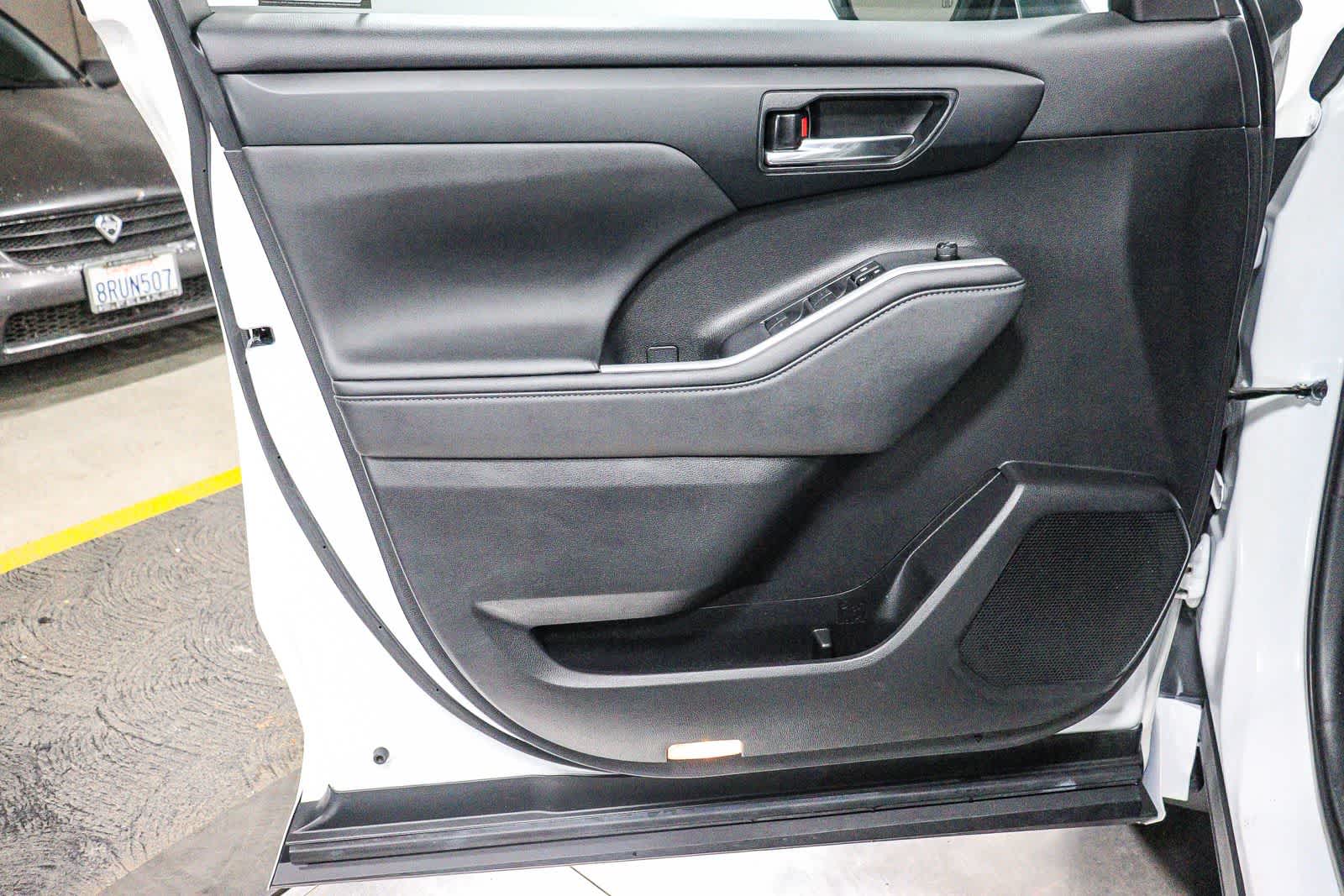 Toyota Highlander XLE 2024