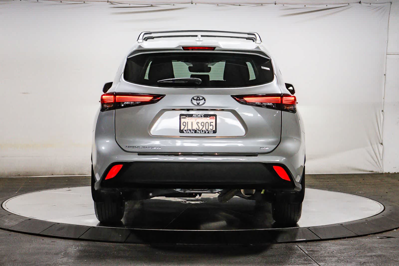 Toyota Highlander XLE 2024