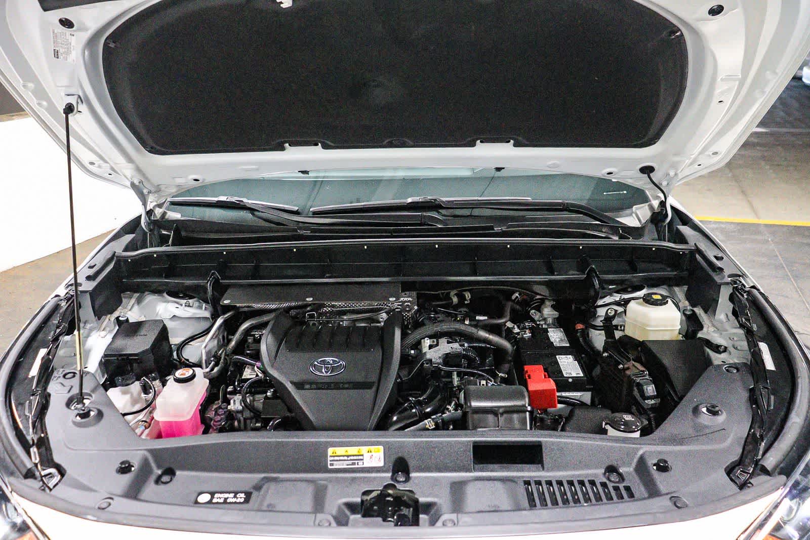 Toyota Highlander XLE 2024