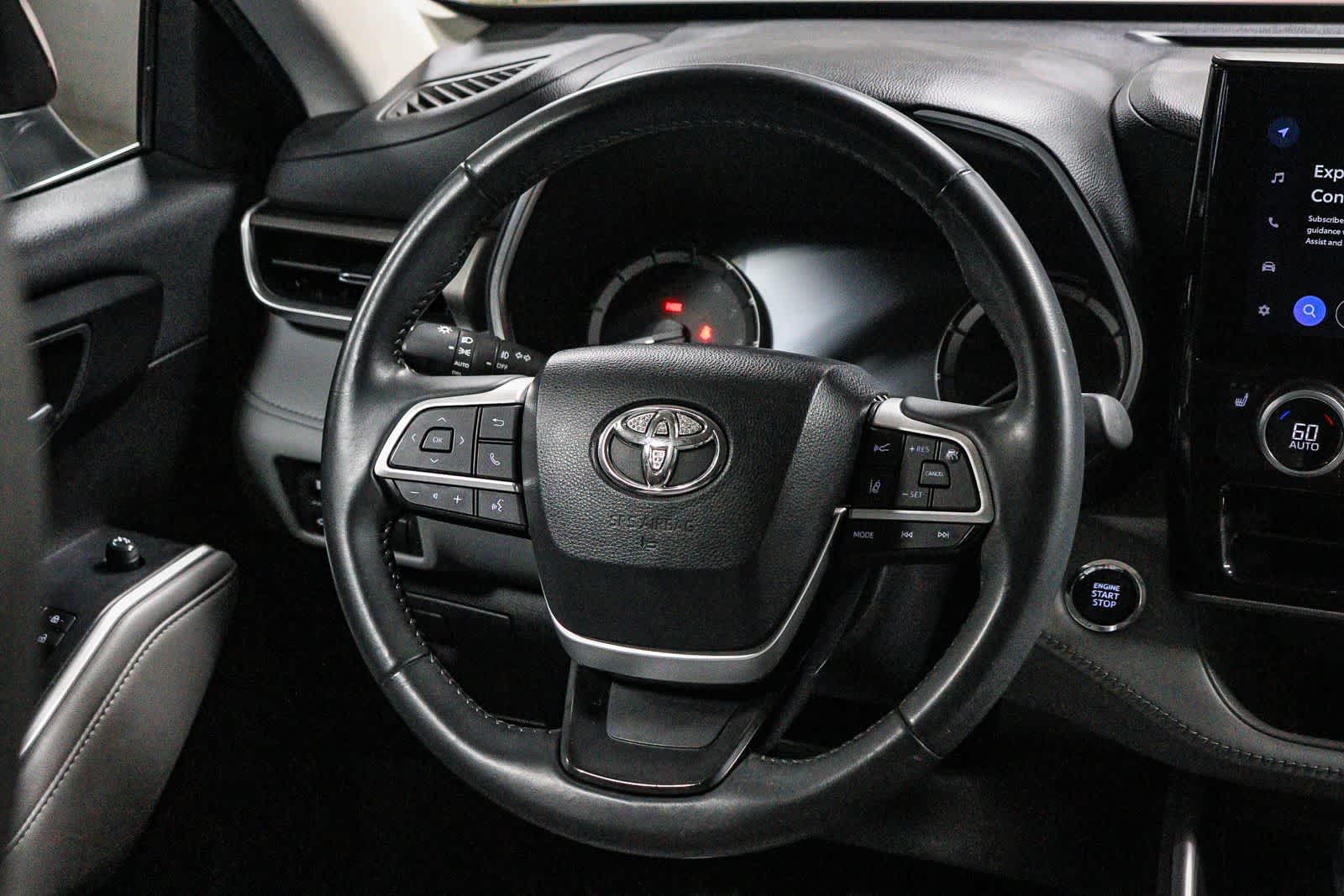 Toyota Highlander XLE 2023