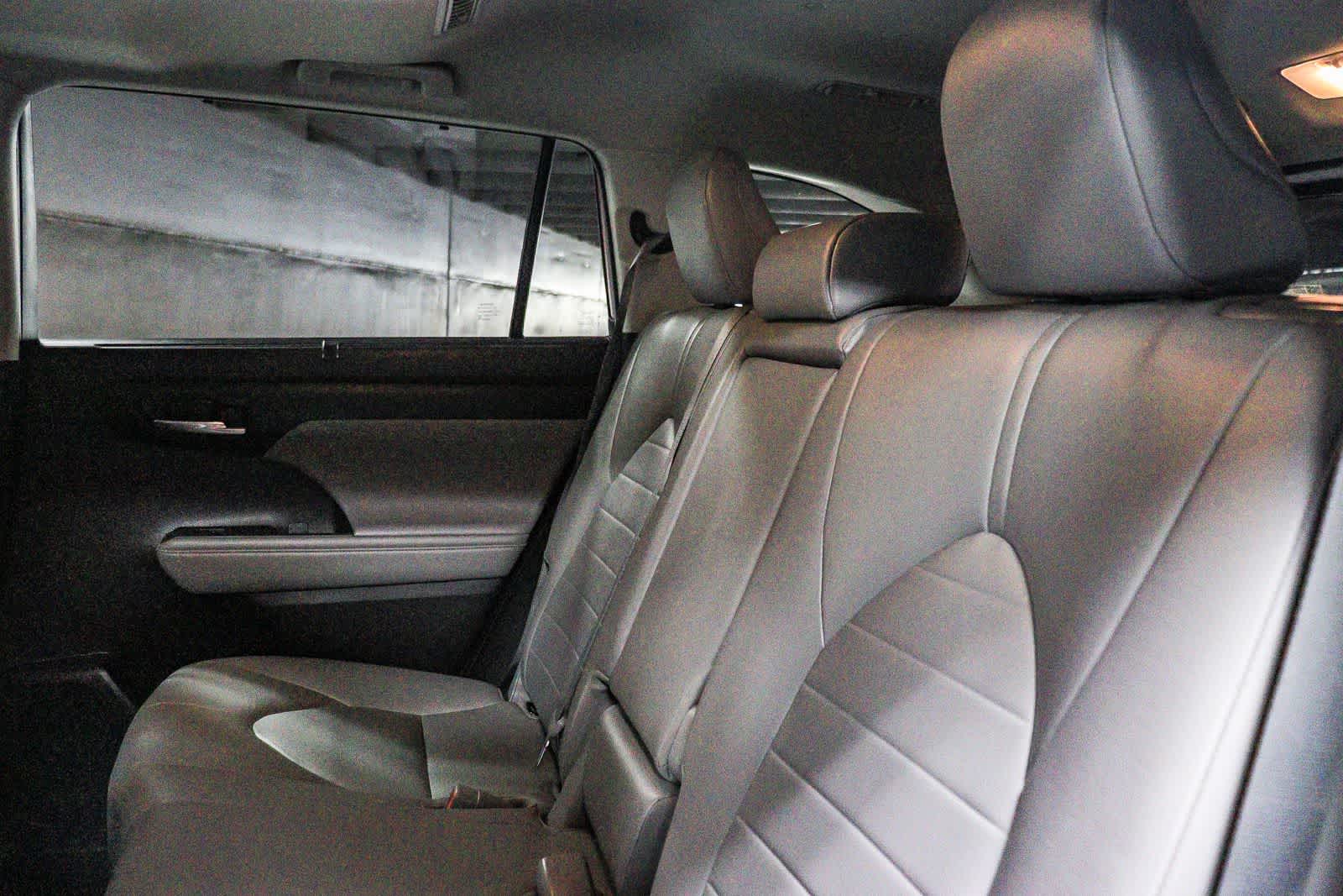 Toyota Highlander XLE 2023
