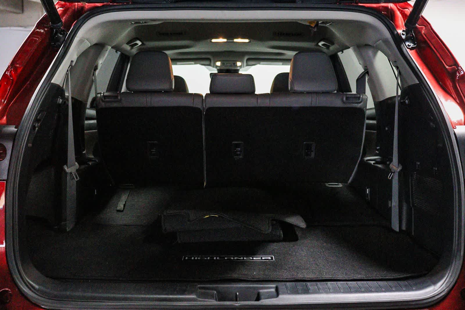 Toyota Highlander XLE 2023