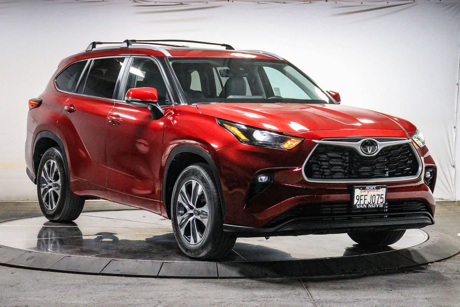 Toyota Highlander XLE 2023