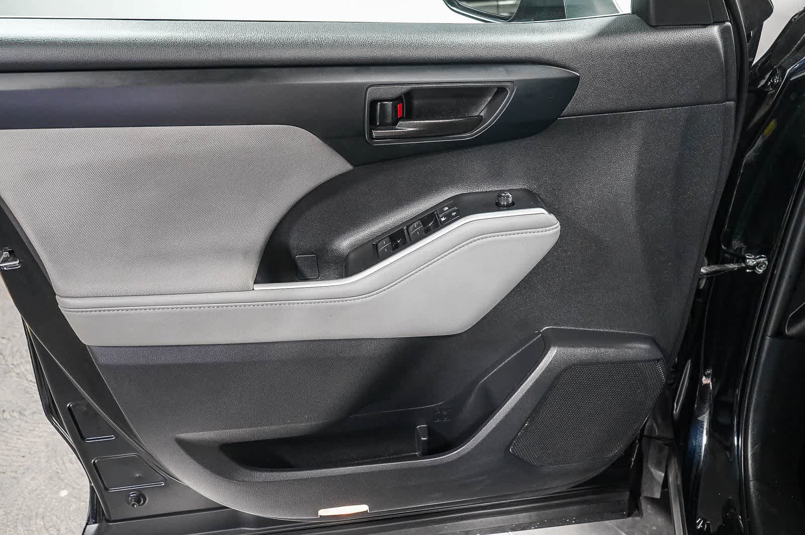 Toyota Highlander L 2023