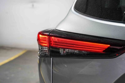 Toyota Highlander LE 2025