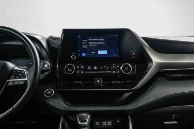 Toyota Highlander LE 2025