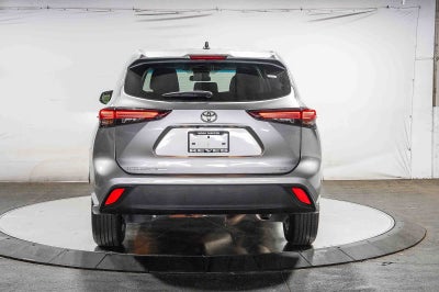 Toyota Highlander LE 2025