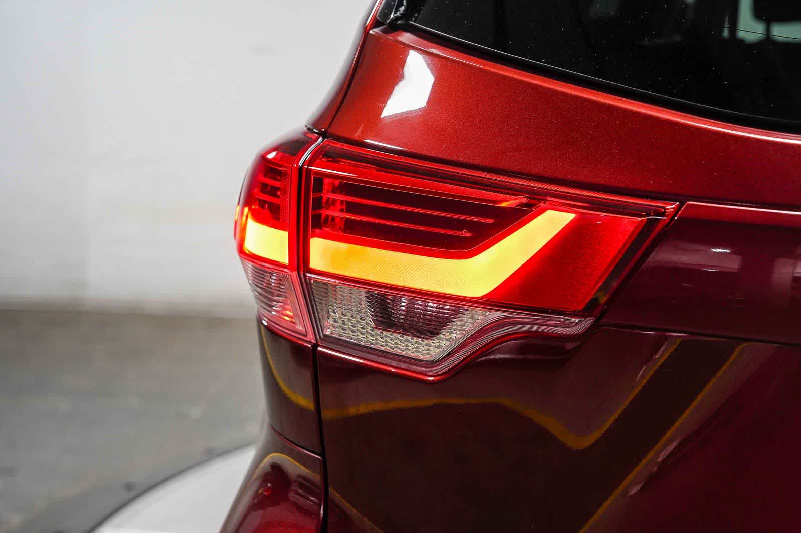 Toyota Highlander SE 2018