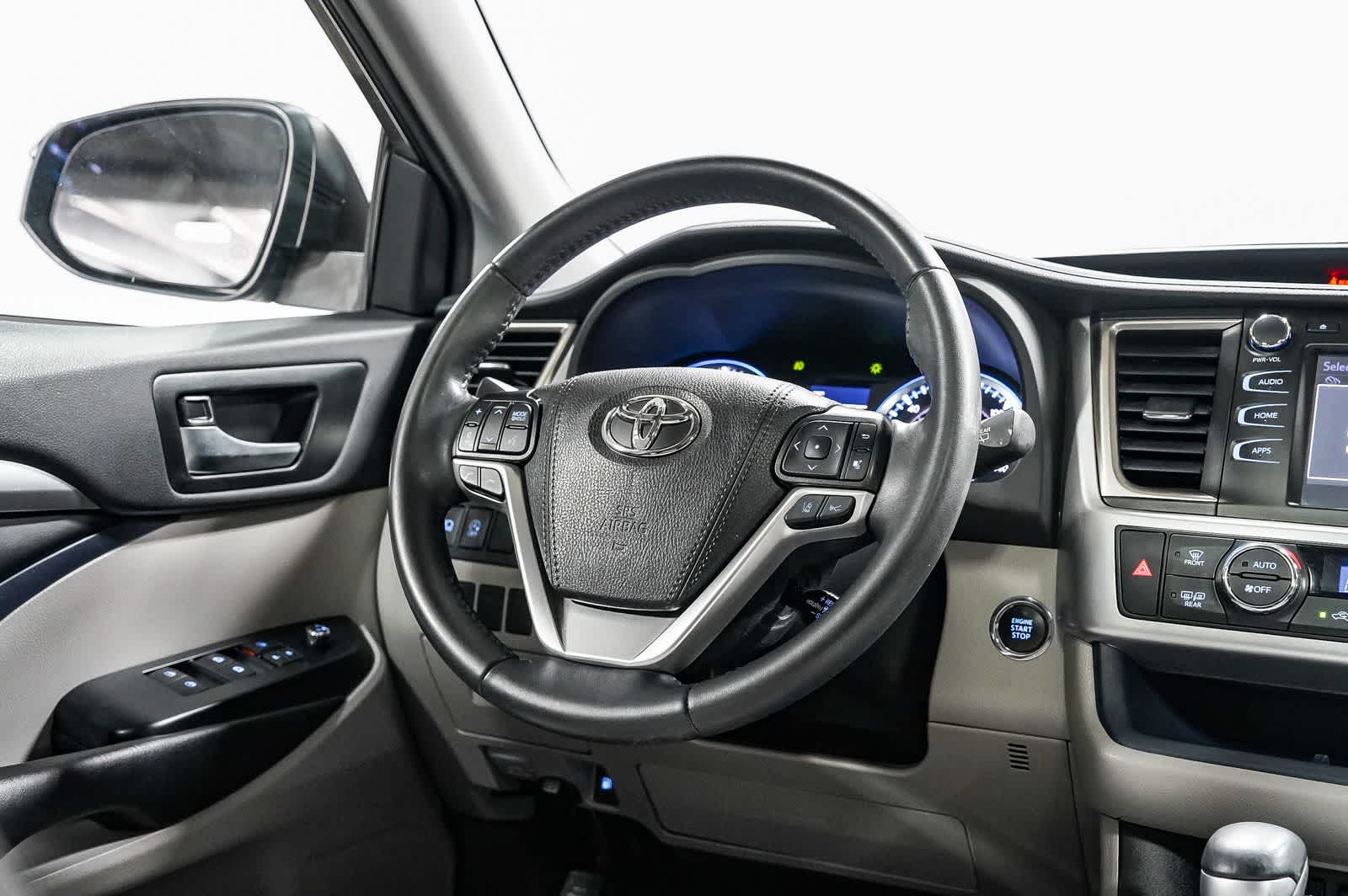 Toyota Highlander XLE 2019