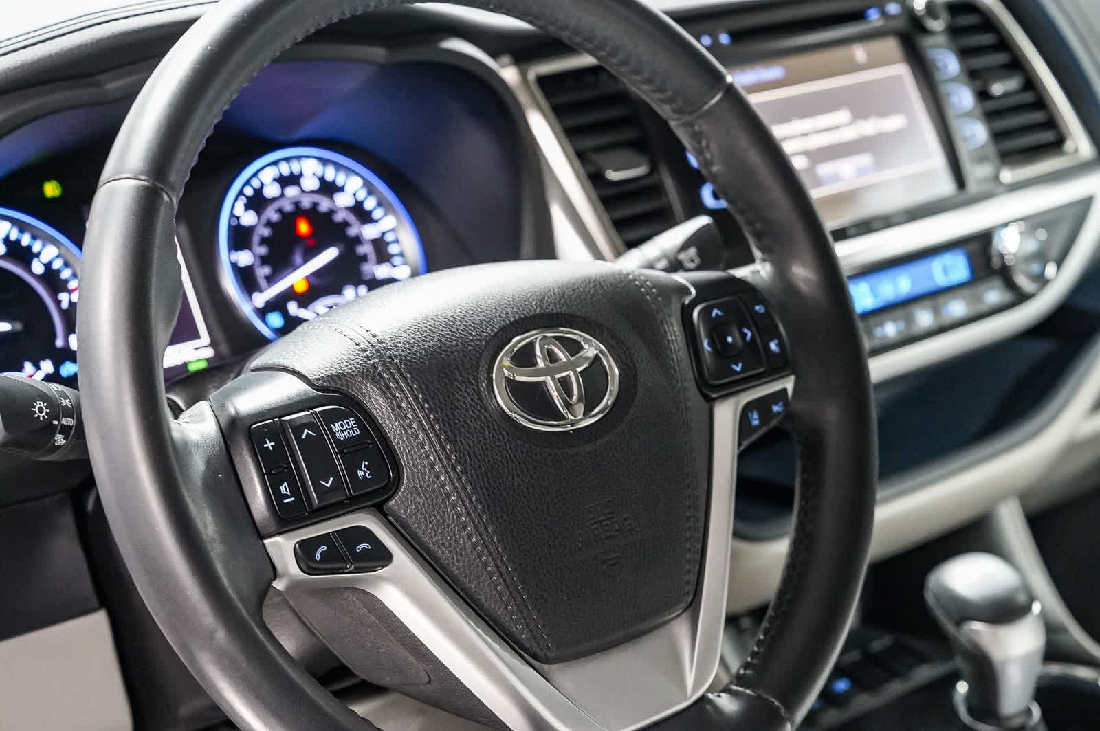 Toyota Highlander XLE 2019