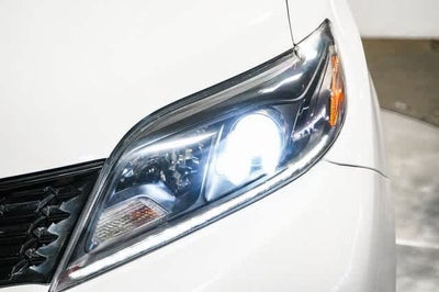 Toyota Sienna SE 2020